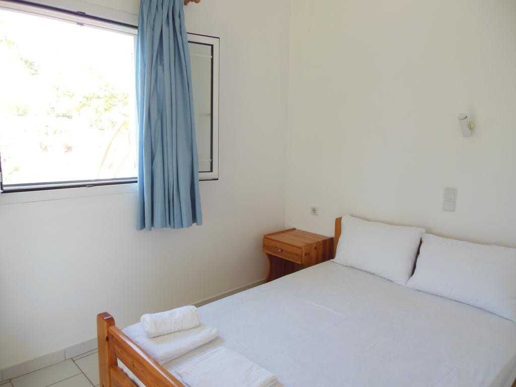 Helonata Apartments Arkoudi Ngoại thất bức ảnh