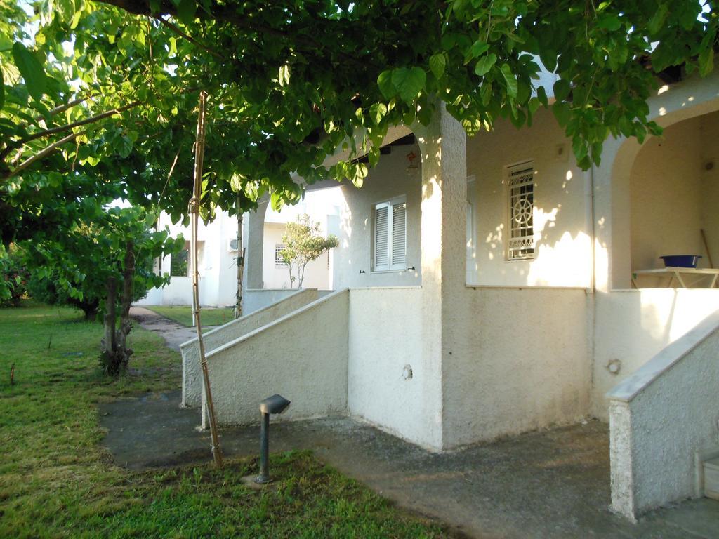 Helonata Apartments Arkoudi Ngoại thất bức ảnh
